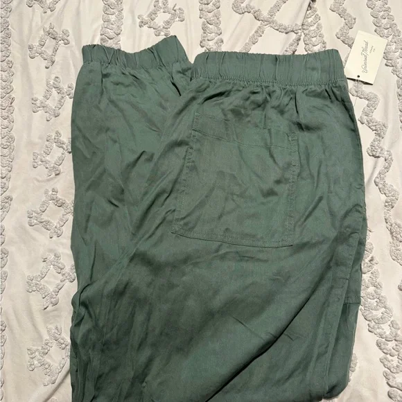 4/$16 Universal Thread Women’s Sage Green Casual Pants NWT XL - Picture 4 of 5